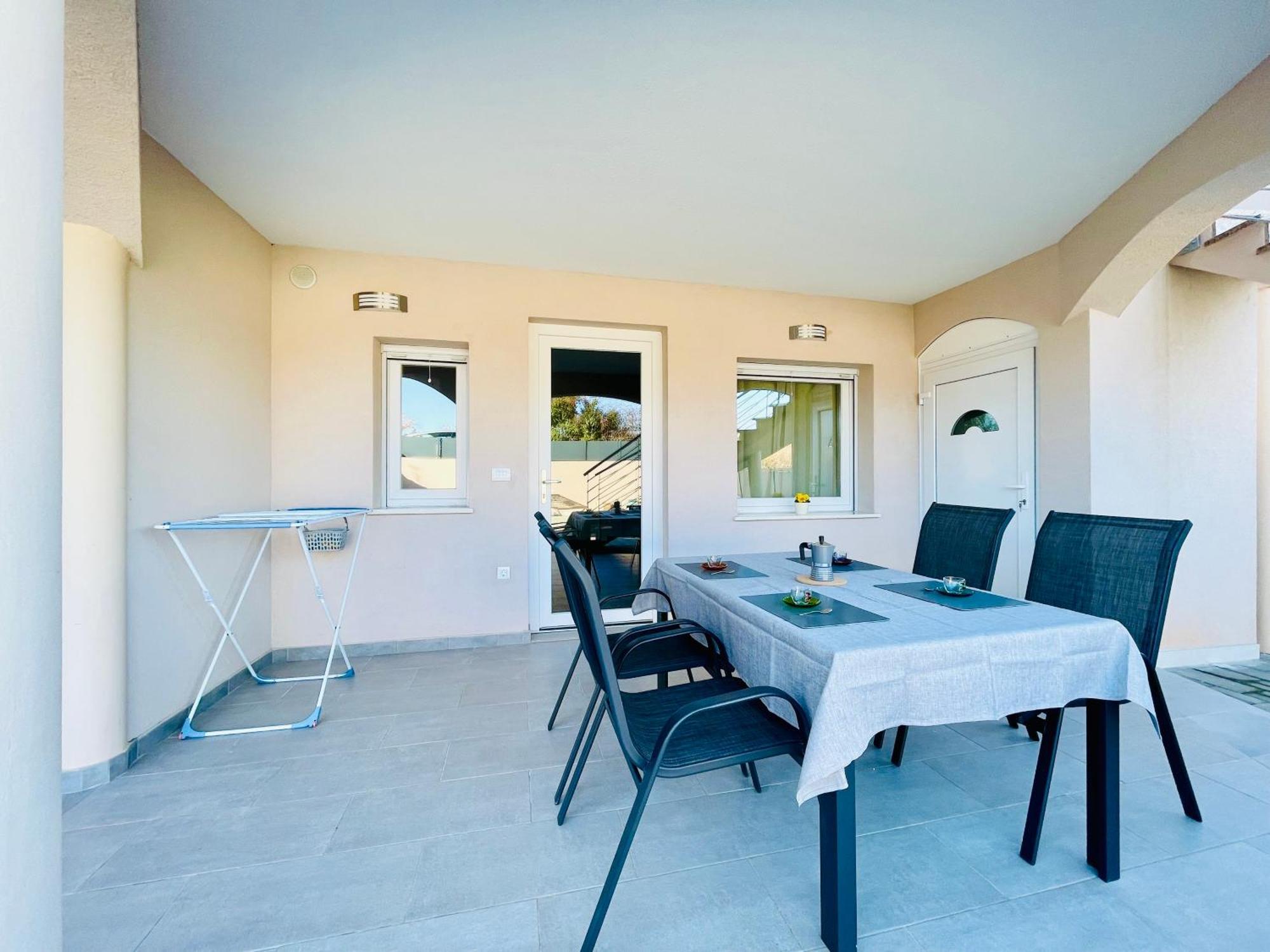 New Apartments Miya - Peroj Beach Esterno foto