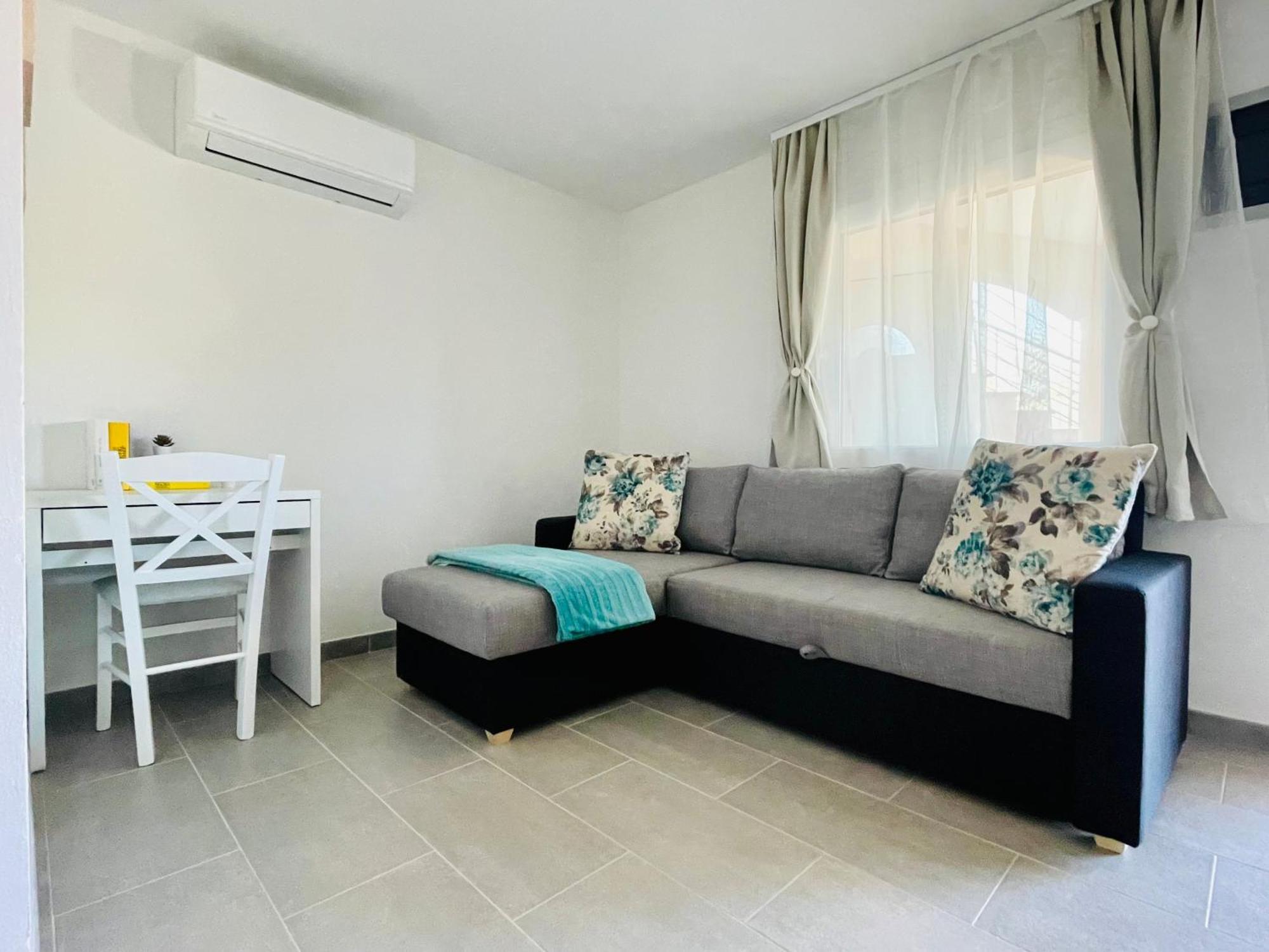 New Apartments Miya - Peroj Beach Esterno foto